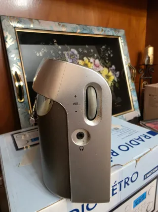 Radio Grundig Marrón/Gris