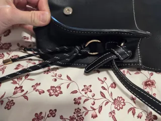 Bolso bandolera pequeño polipiel negro