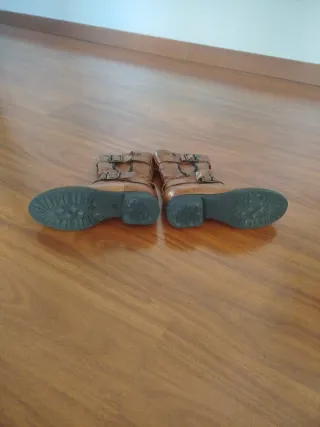 Botas de cuero marrones talla 36