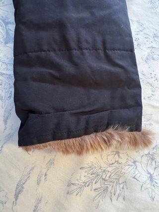 Parka Woolrich Negra con Forro de Pelo