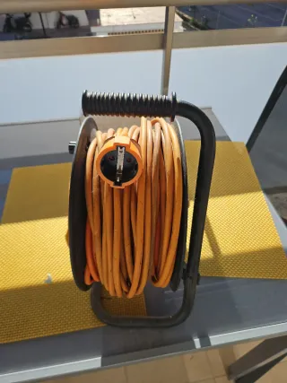 Cable alargador 50m con enrollador