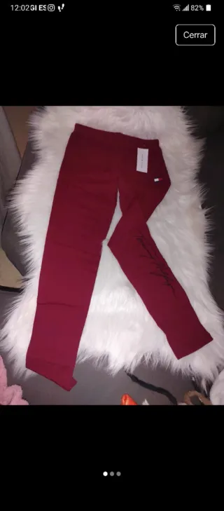 Mallas Tommy Hilfiger con pelitos dentro