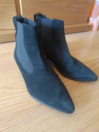 Botines Bimba y Lola Negros Mujer