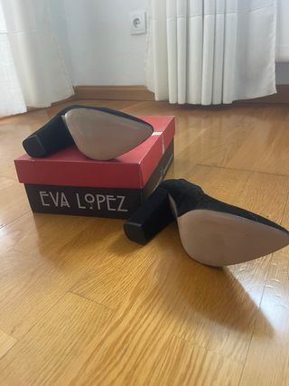 Zapatos tacón ante negro EVA LOPEZ T.37