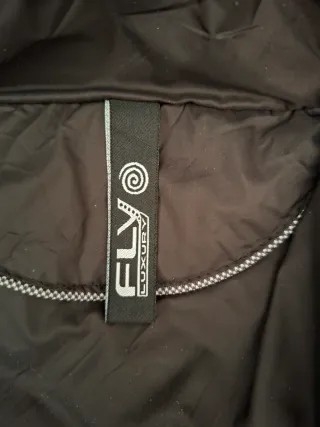 Mantella asimmetrica Fly