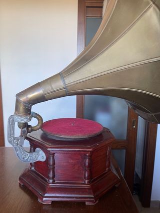 Grammofono antico