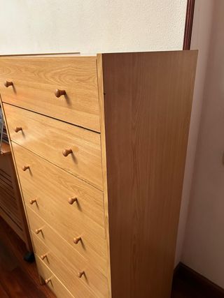 Cómoda de madera 7 cajones.