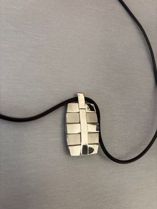 Colgante LOTUS Hombre Plata SIN ESTRENAR