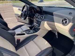 Mercedes-Benz Clase CLA 45 AMG 381cv