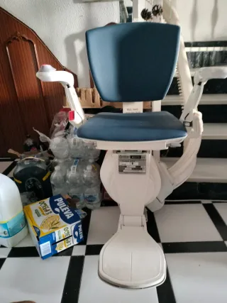 Silla salvaescaleras elevadora