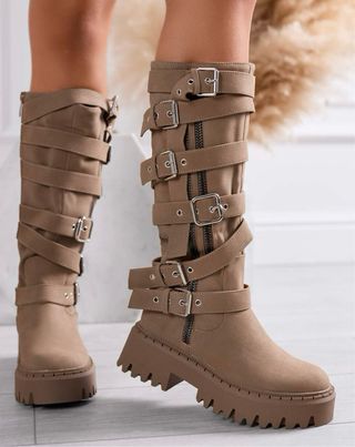 Stivali Moda Shoes marroni con fibbie