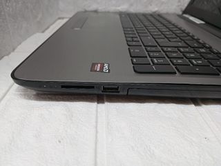 Portatil HP 15-ba009ns (1677)