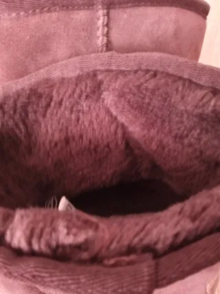 (40) Botas borreguito marrón oscuro de Ugg