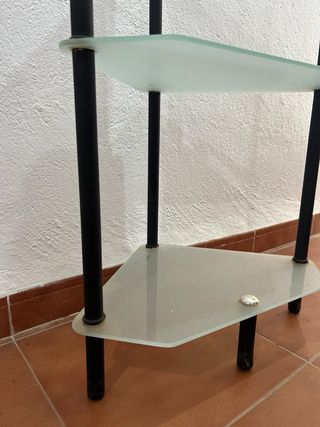 Mesa auxiliar cristal esquinera