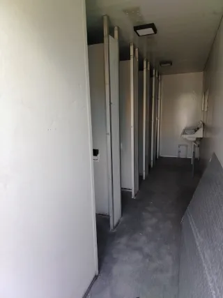 Caseta sanitaria prefabricada