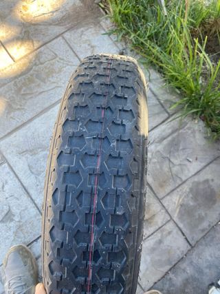 Rueda de repuesto 4 tornillos