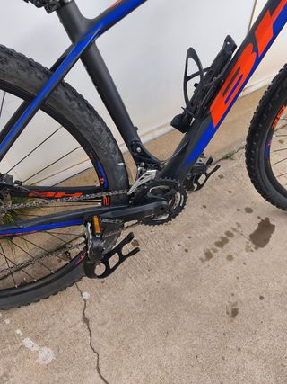 Bicicleta BH Ultimate Carbono MTB