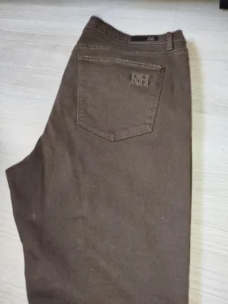 Pantalón vaquero marrón