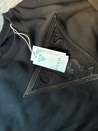 Sudadera Guess Negra
