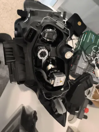 Faros Xenon BMW Serie 1 (Balastros Nuevos)