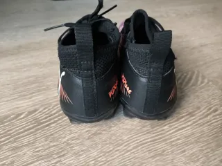 Botas de fútbol Puma Talla 33