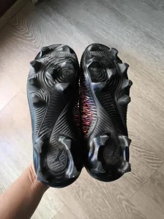 Botas de fútbol Puma Talla 33