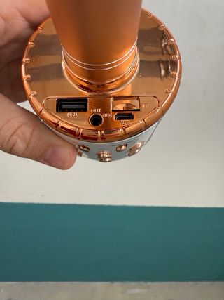 Micrófono Karaoke Rose Gold, bateria recargable