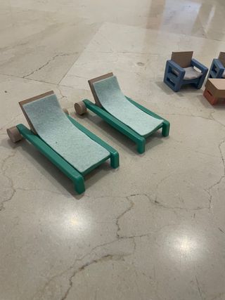 Muebles para casita de muñecas