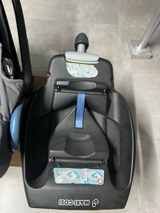 Maxi-Cosi con base Isofix estraibile