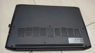 Portátil Lenovo Gaming 3 15ARH05 Negro