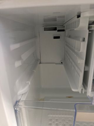 Cajón Hielo + Cubitera LG Twist Ice Tray