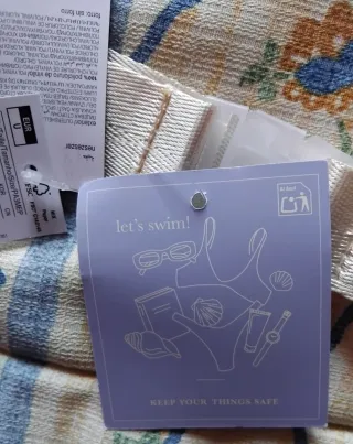 Neceser rosa impermeable a estrenar