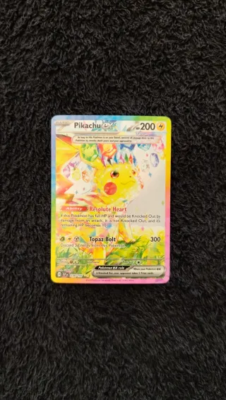 *POSIBLE PSA 10* Pikachu (ENG)