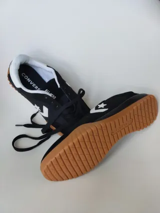 Zapatillas Converse Negras Suela Marrón