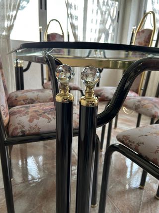 Mesa de Comedor de Cristal y 6 Sillas