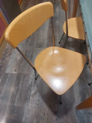 Mesa de cocina y 4 sillas