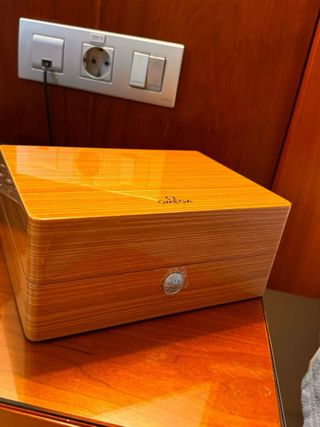 Reloj Omega Constellation Oro y Acero Inoxidable