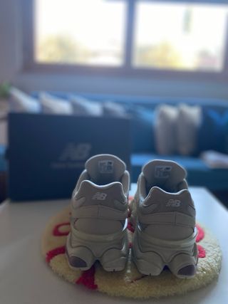 New Balance 9060 Beige/Viola Donna