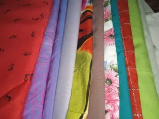 Restos de royos de telas Variadas Pont Hermanos