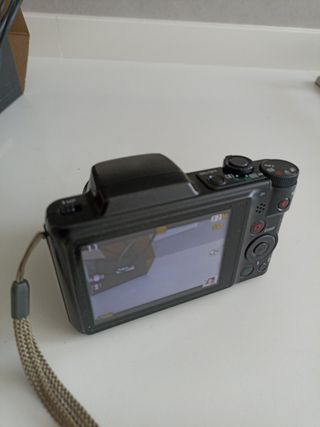 Cámara Casio Exilim EX-H50