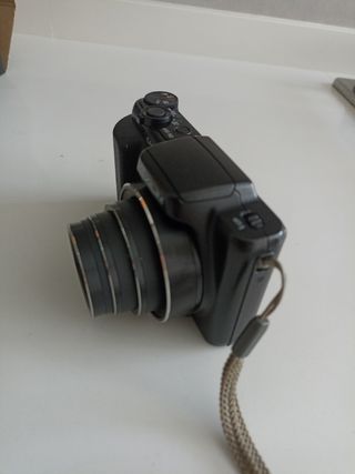 Cámara Casio Exilim EX-H50