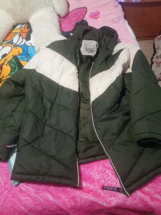 Parka Chaqueta Invierno Verde y Blanca
