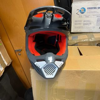 Casco Fox V3 Talla S