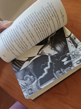 EL LADRÓN DE MINUTOS (Spanish Edition)