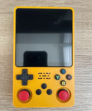 Consola Retro R36S Plus Amarilla