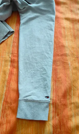 Sudadera Tommy Hilfiger Gris Claro Talla XS