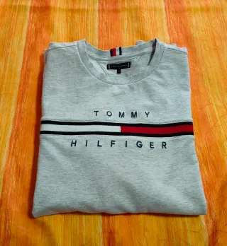 Sudadera Tommy Hilfiger Gris Claro Talla XS
