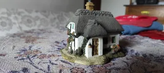Figura antigua casita