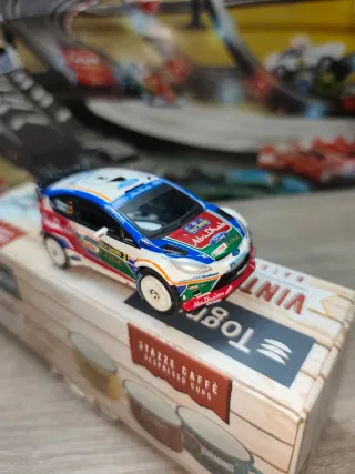 Coche Carrera Go/Scalextric Ford 1:43