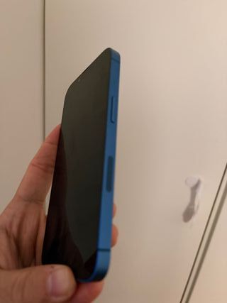 iPhone 13 Azul 128 GB Buen Estado